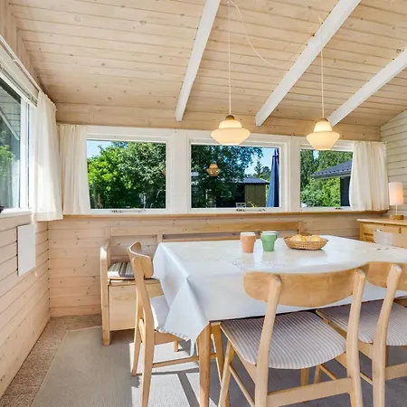 Dom wakacyjny Wanna - 600m From The Sea By Interhome *