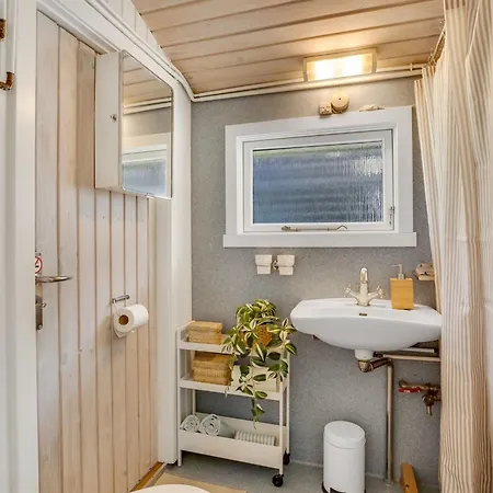 Wanna - 600m From The Sea By Interhome Vakantiehuis